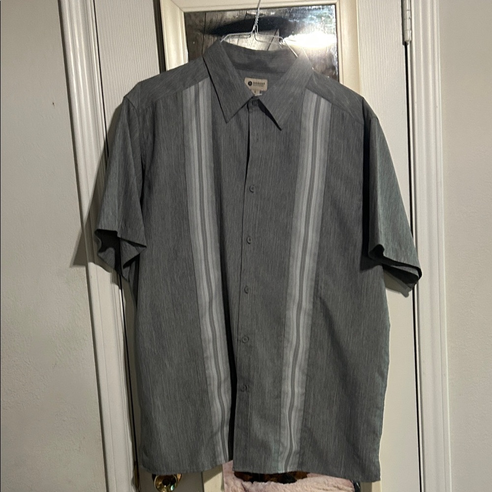 Haggar Men's Gray Striped Button Down Shirt